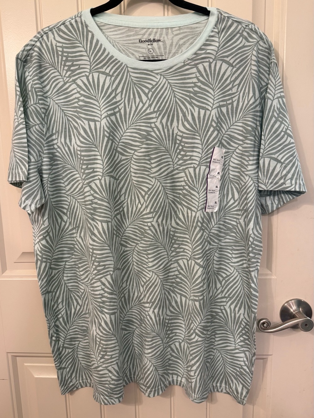 Goodfellow & Co Light Mint Palm-Print Short Sleeve Tee